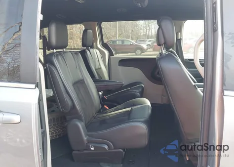 2019 Dodge Grand Caravan Sxt z USA, uszkodzony, nr VIN 2C4RDGCG2KR611606